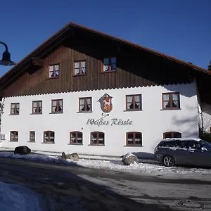 3* Hotel Zahn's Weisses Roessle - Ruhig Schlafen- Gut Fruehstuecken - Lecker Essen